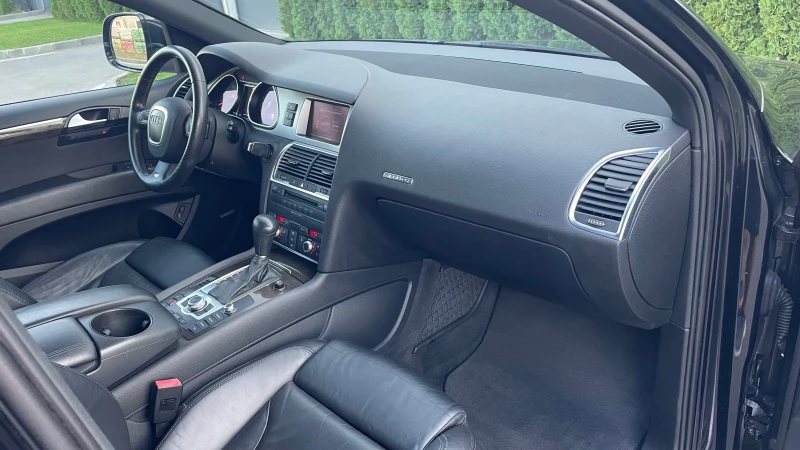 Audi Q7 4.2tdi S-LINE 7-МЕСТА, снимка 12 - Автомобили и джипове - 51728997
