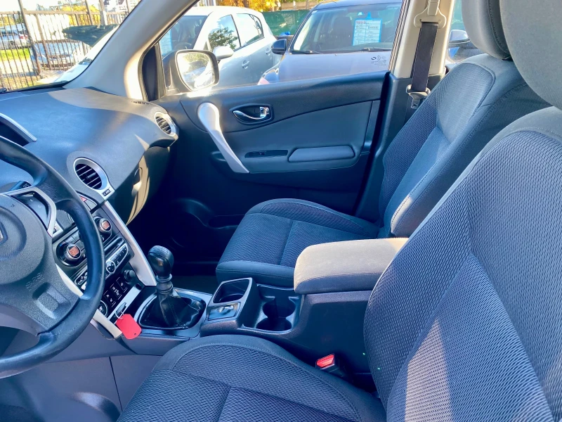 Renault Koleos, снимка 6 - Автомобили и джипове - 52123171