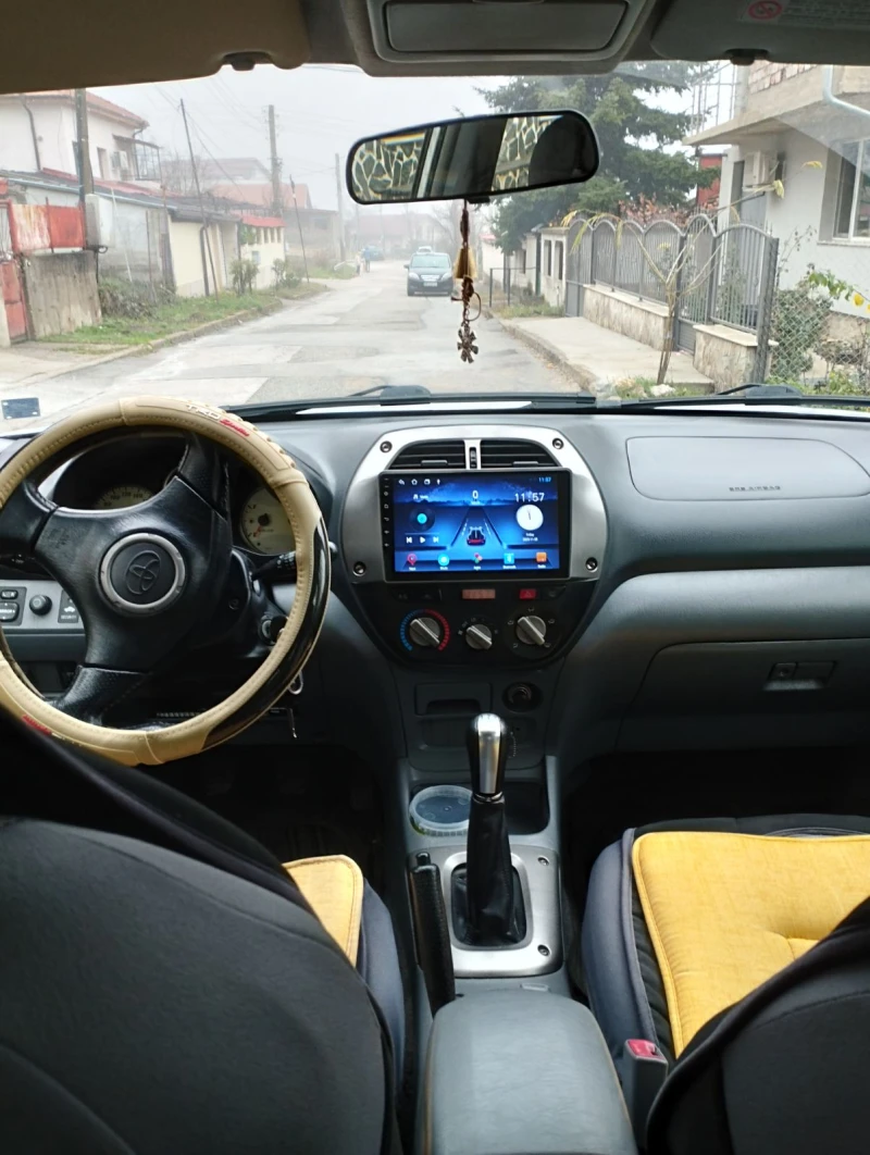 Toyota Rav4, снимка 9 - Автомобили и джипове - 52585188