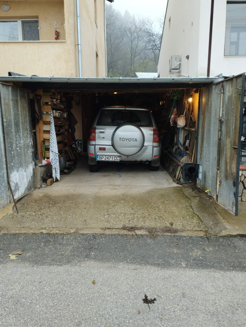 Toyota Rav4, снимка 6 - Автомобили и джипове - 52585188