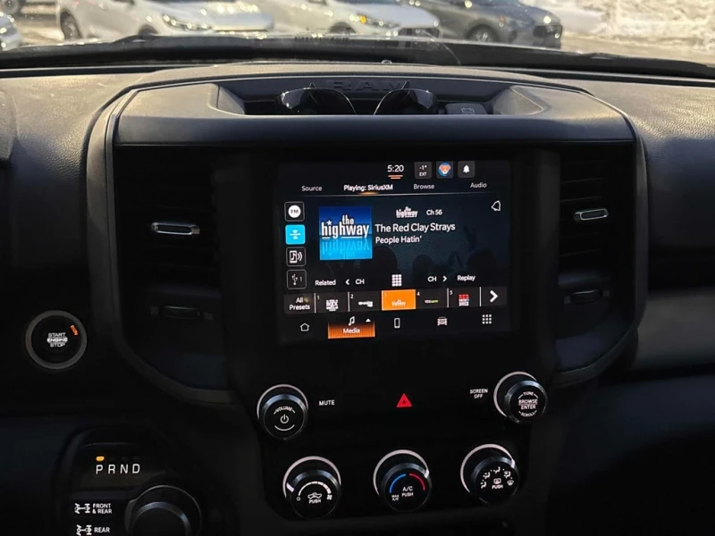 Dodge RAM 2500 * Tradesman * CARFAX * БЕЗ ПЪРВОНАЧАЛНА ВНОСКА, снимка 9 - Автомобили и джипове - 53154317