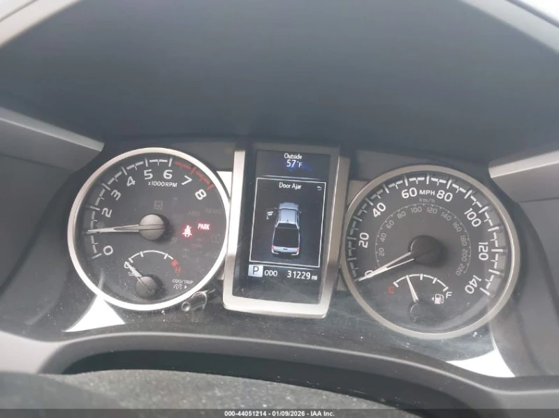 Toyota Tacoma 3.5l Sr5 V6, снимка 7 - Автомобили и джипове - 53520469