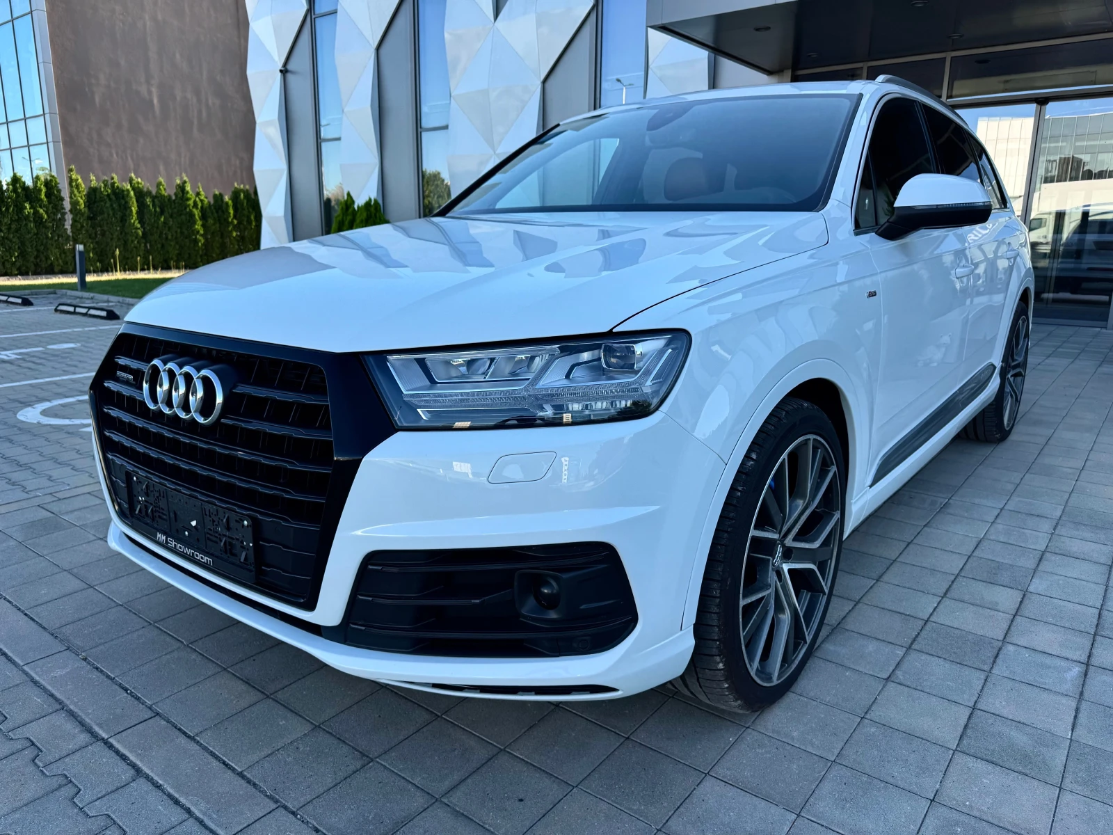 Audi Q7 S-LINE-MATRIX-7МЕСТА-ПАНОРАНА-BOSE-DISTRONIK-, снимка 1