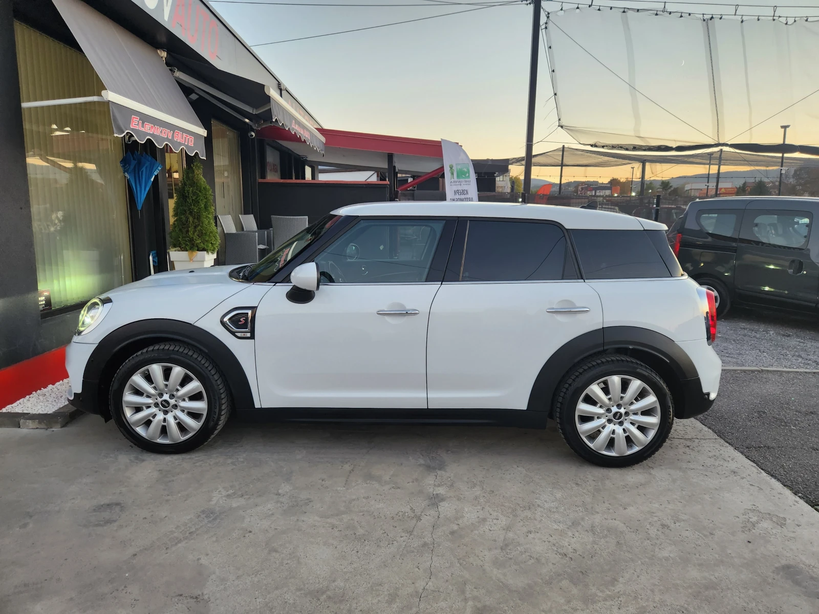 Mini Countryman S-2.0I-192к.с 4Х4-АВТОМАТИК-ШВЕЙЦАРИЯ  - изображение 4