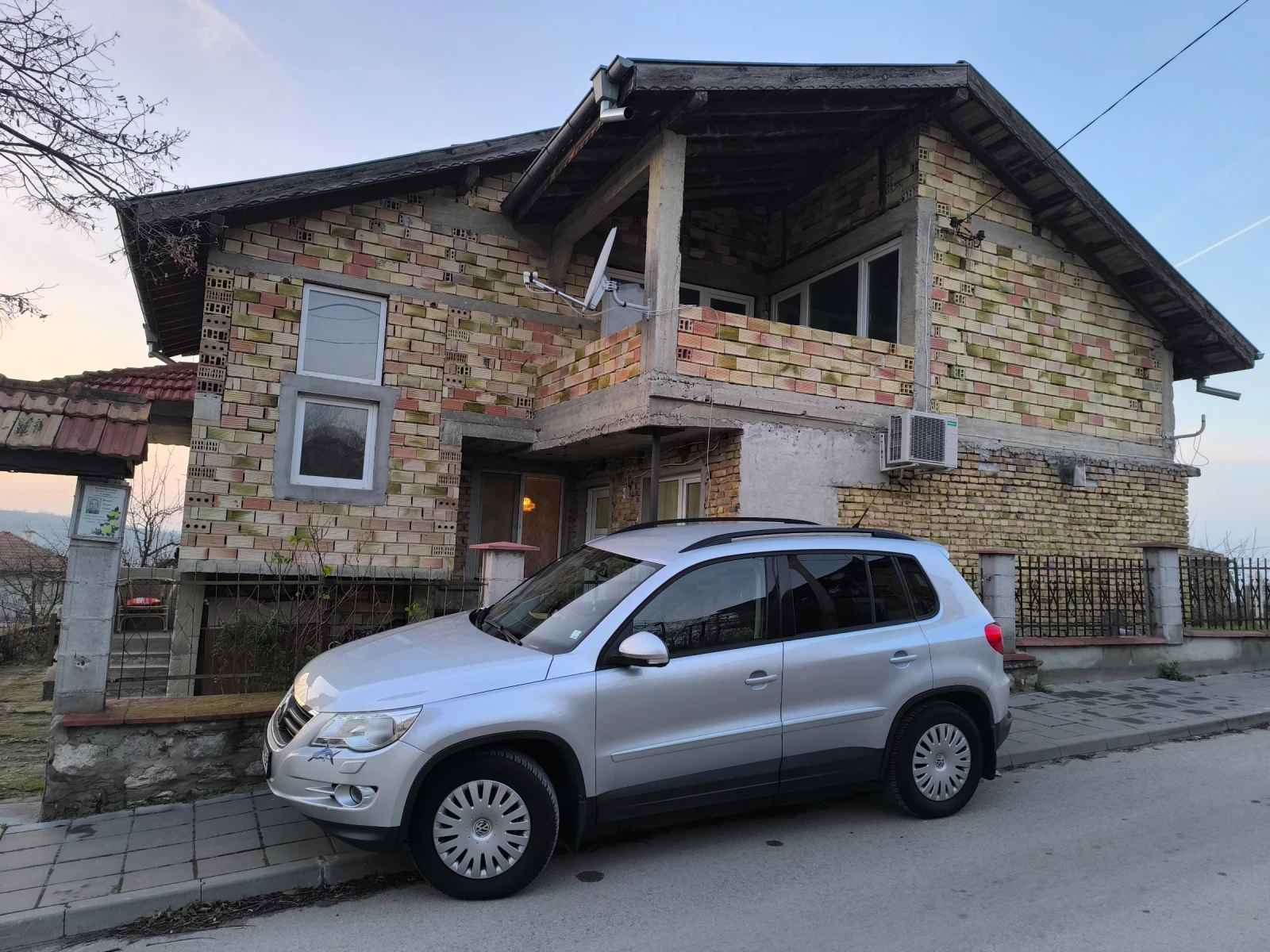 VW Tiguan | Mobile.bg — изображение 1