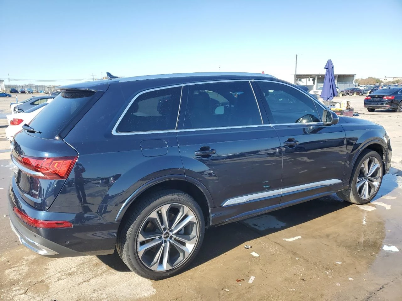 Audi Q7 * PREMIUM PLUS* БЕЗ УДАР* ВЪЗМОЖНОСТ ЗА ЛИЗИНГ*  - изображение 4