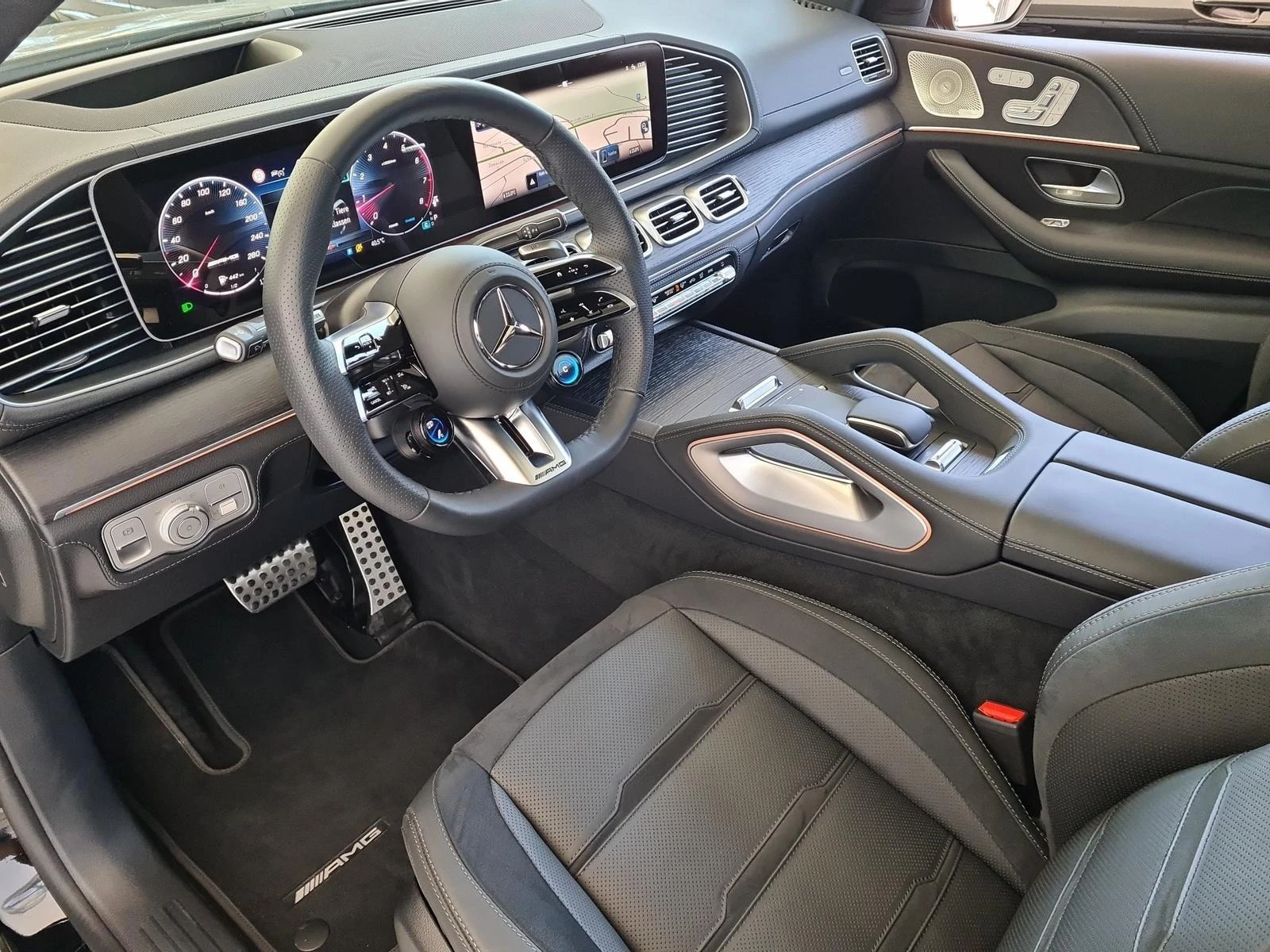 Mercedes-Benz GLE 53 4MATIC AMG/COUPE/NIGHT/PANO/BURMESTER/360/HEAD UP/21/ - изображение 9