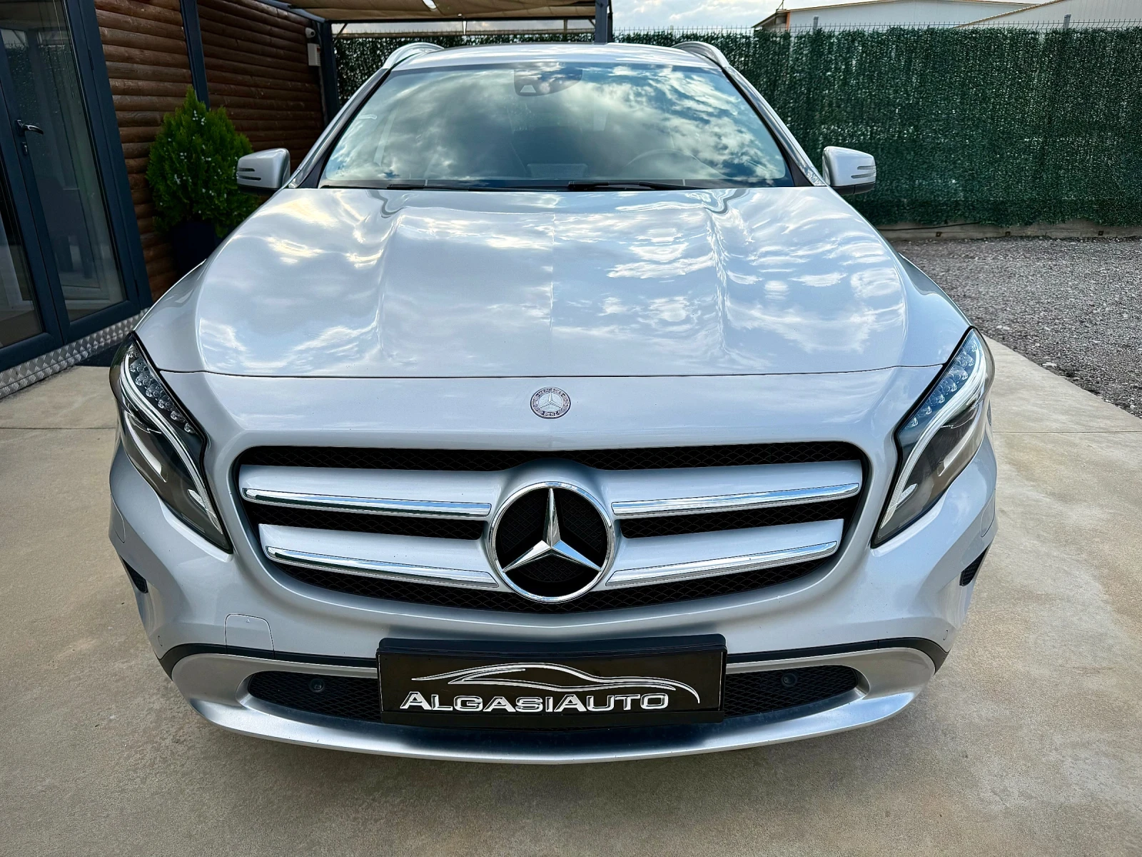 Mercedes-Benz GLA 180 SPORT* LED - изображение 7