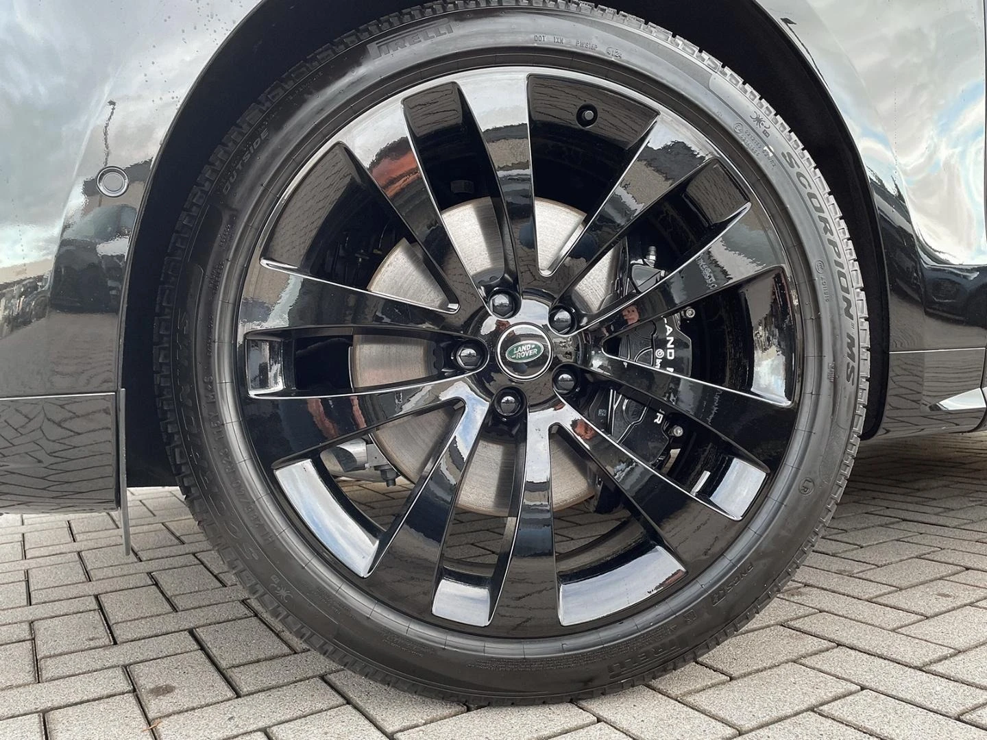 Land Rover Range Rover Sport P530 AUTOBIGRAPHY HEAD UP PANO 360 BLACK PAKET - изображение 6