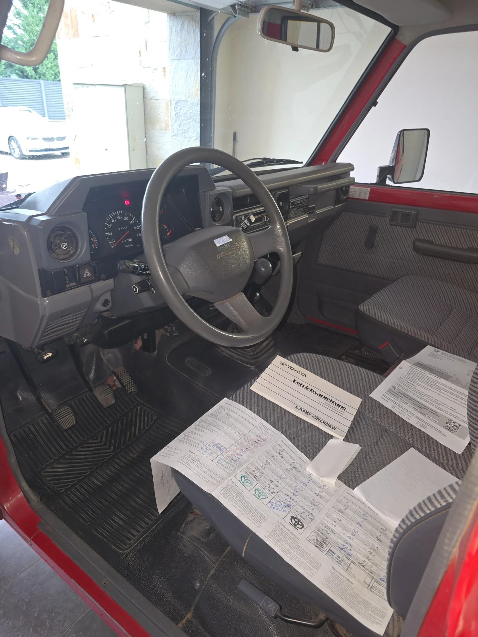 Toyota Land cruiser 70 - изображение 9