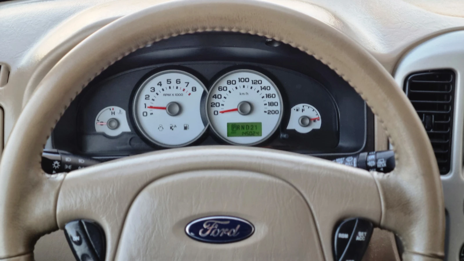 Ford Maverick 3.0I Face 4WD SWISS  - изображение 9