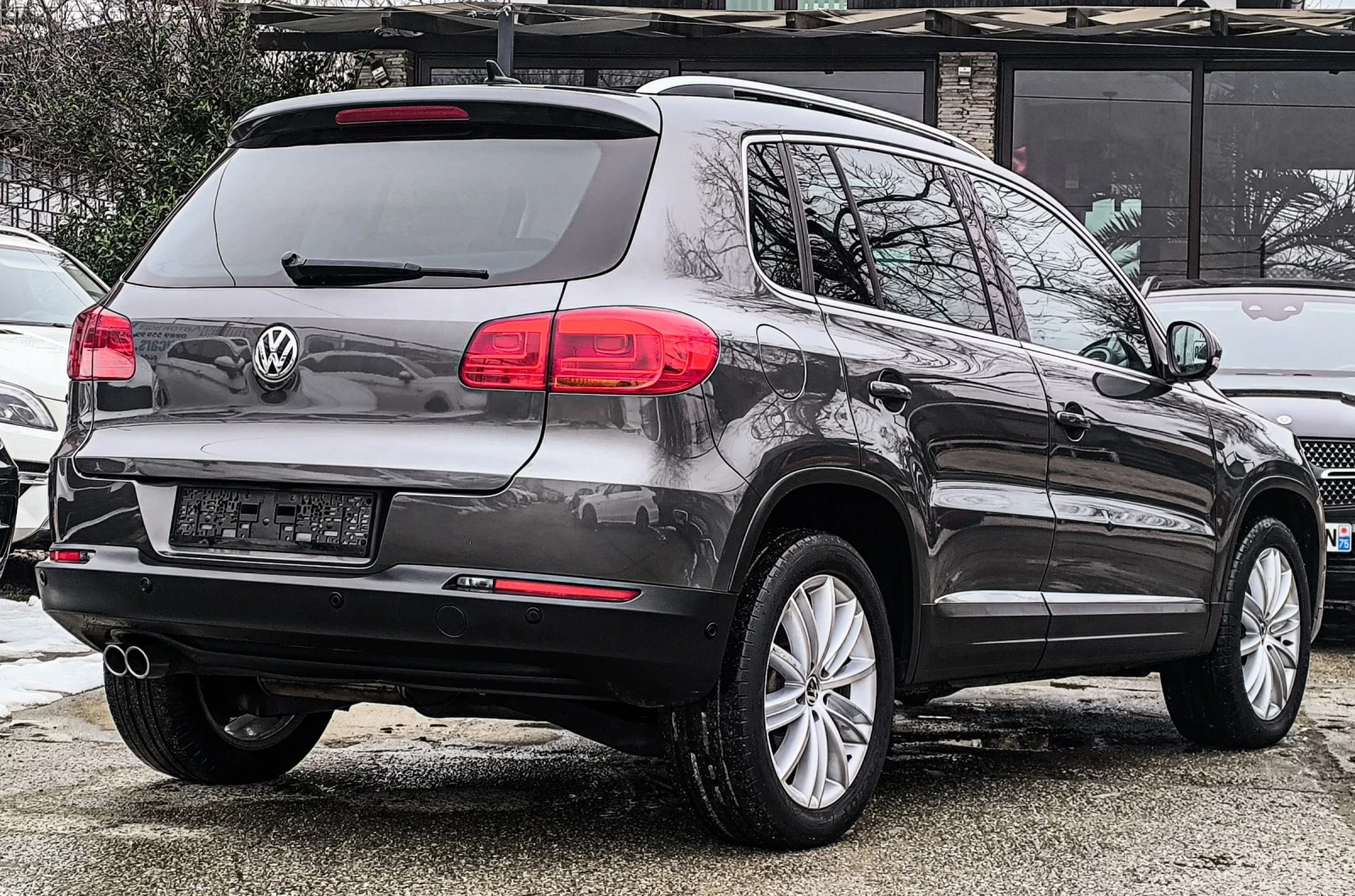VW Tiguan 2.0TDI DSG 4-MOTION ГЕРМАНИЯ ВСИЧКИ ЕКСТРИ - изображение 6