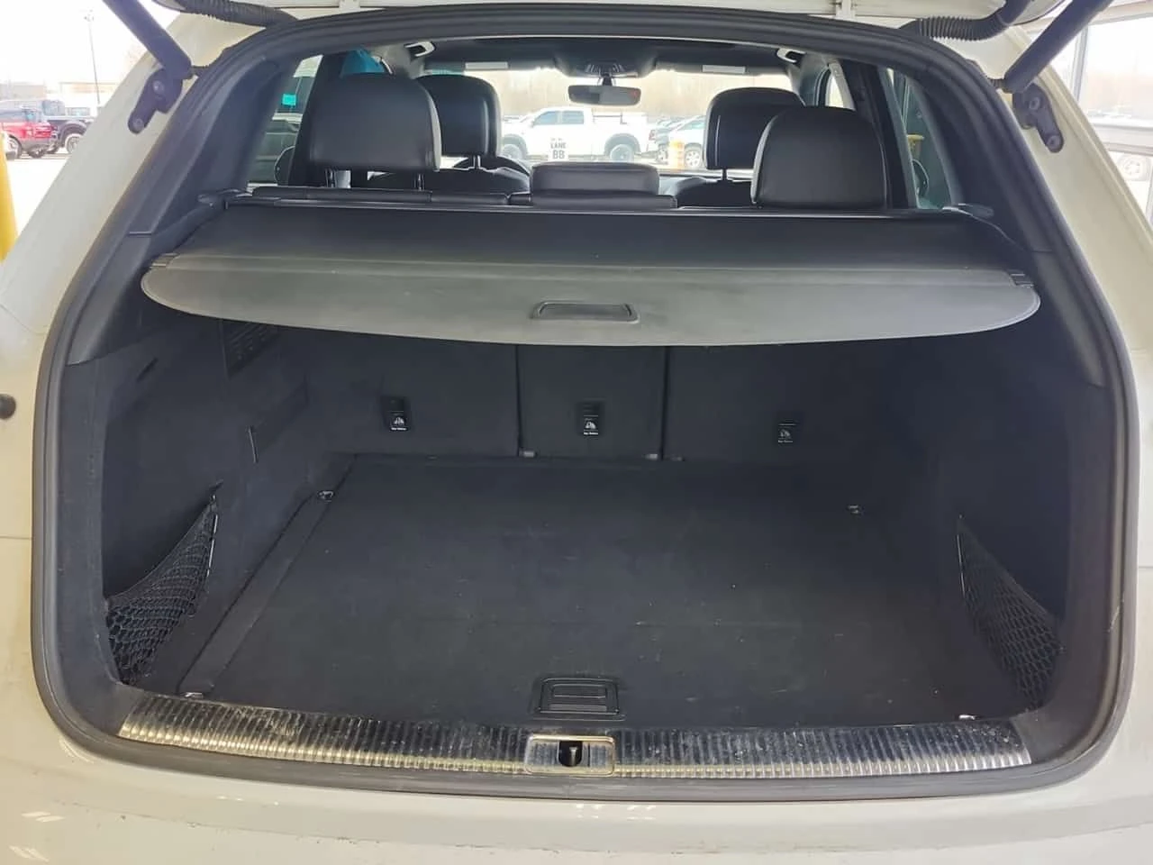 Audi Q5 * PROGRESSIV * CARFAX * ПАНОРАМА * 2 КЛЮЧА * , снимка 14 - Автомобили и джипове - 54291143