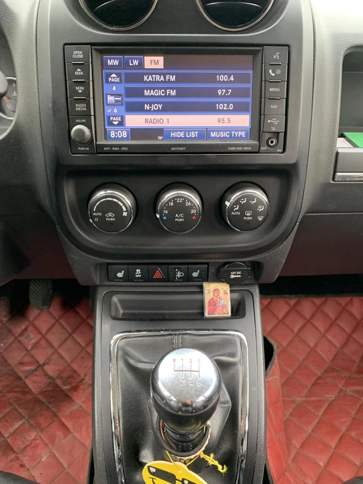 Jeep Compass 2.2 crdi 4x4, снимка 7 - Автомобили и джипове - 54931573