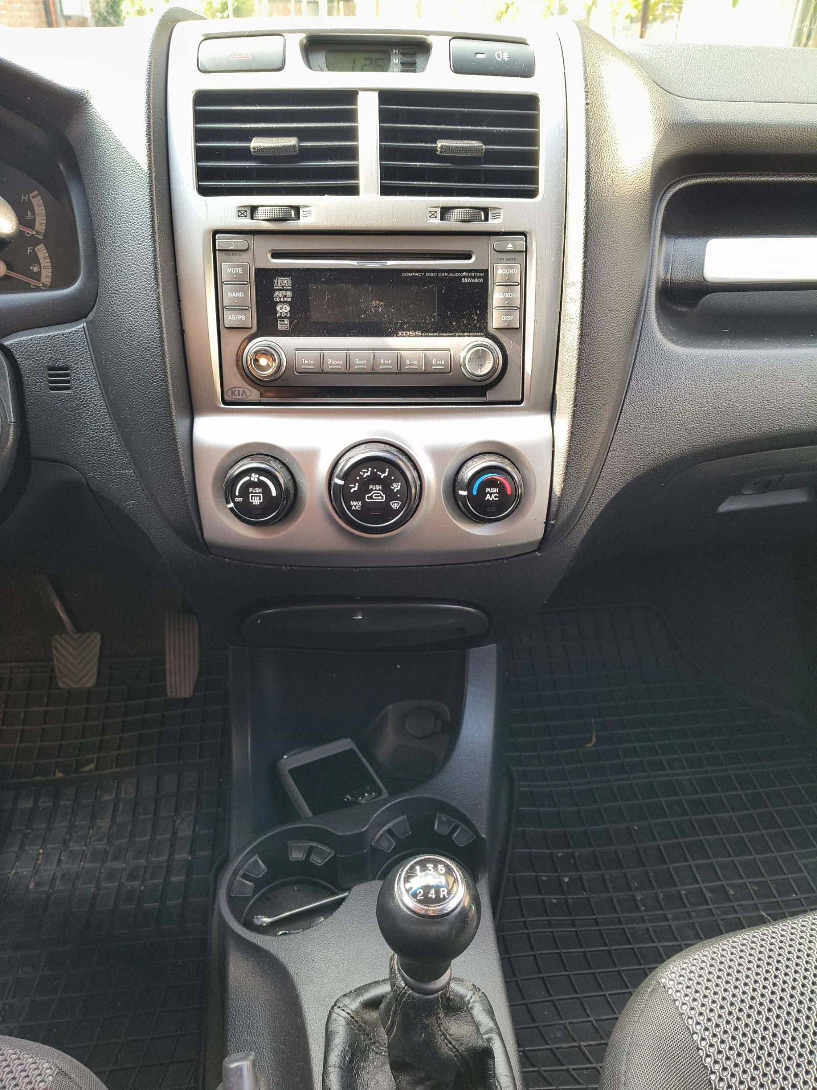 Kia Sportage джип , снимка 5 - Автомобили и джипове - 55112421
