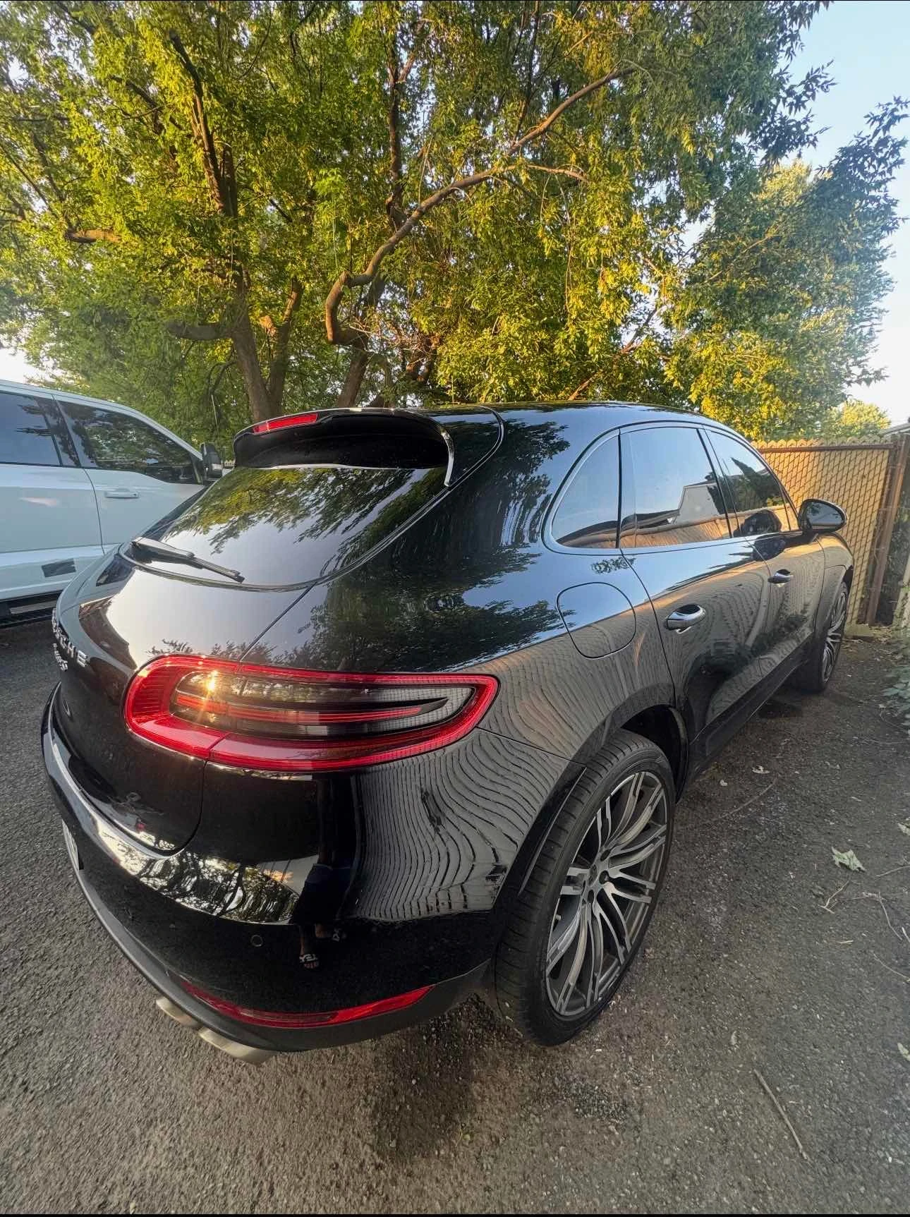 Porsche Macan * S * CARFAX * ОПЦИЯ ЗА ФИНАНСИРАНЕ, снимка 2 - Автомобили и джипове - 56096077