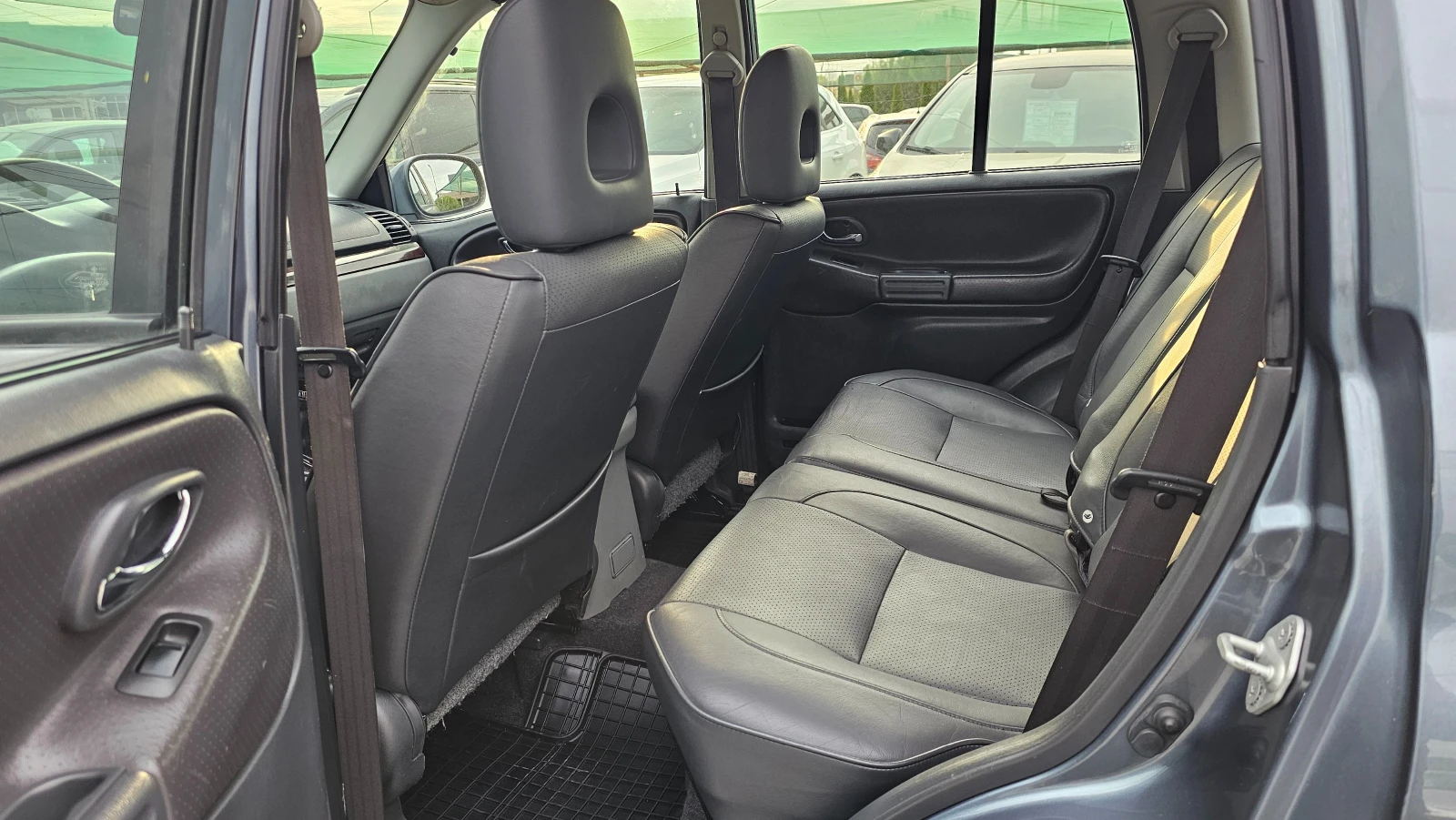 Suzuki Grand vitara 2.0i  ����������� ���� 4�4 | Mobile.bg � ����������� 10