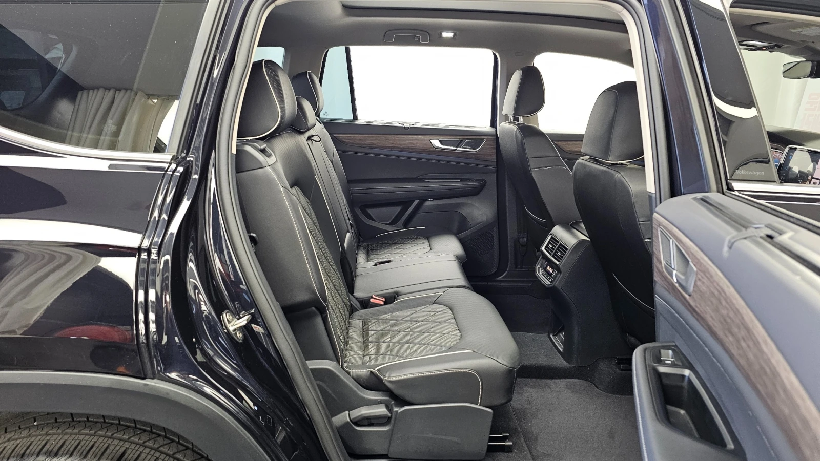 VW Atlas R-LINE AWD * FULL EXTRAS*  | Mobile.bg � ����������� 8