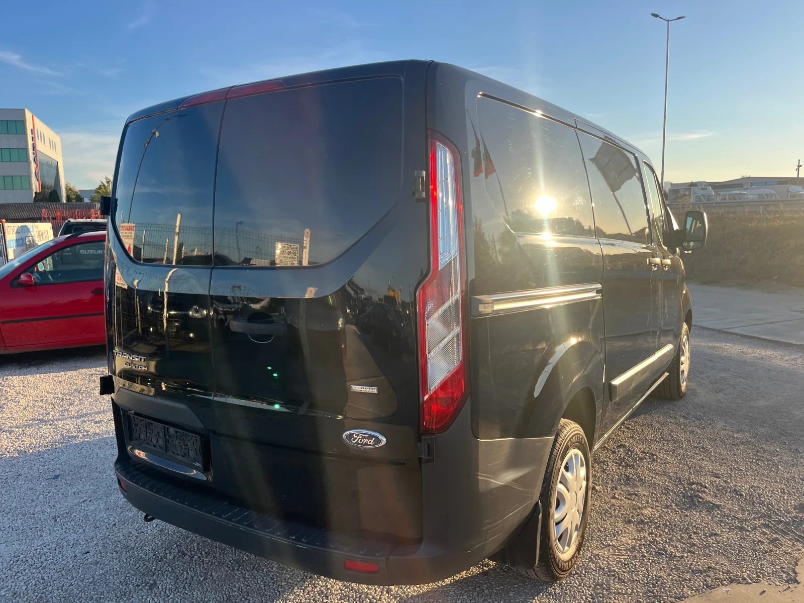 Ford Transit 2.2дизел-125к.с-Клима - изображение 2