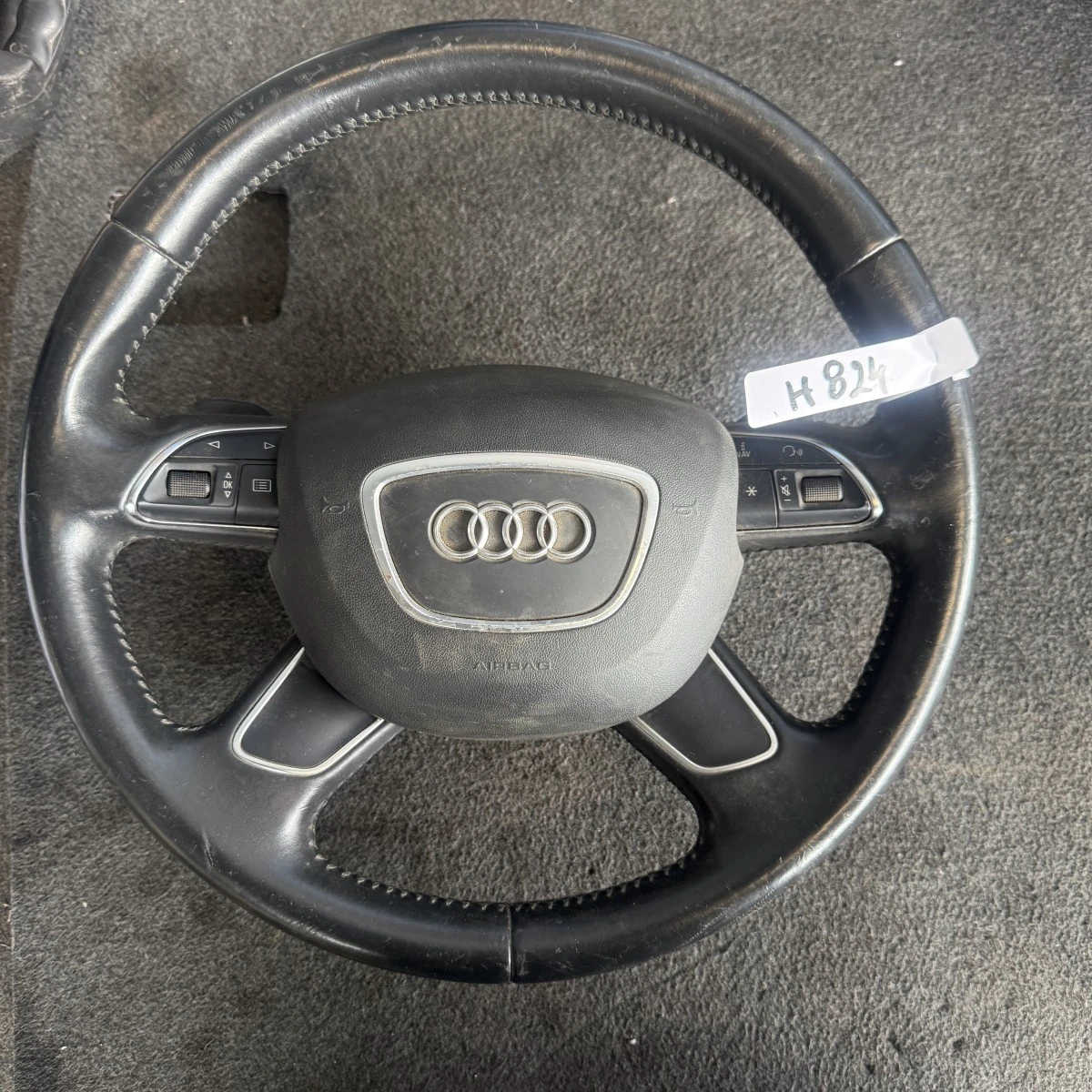Четирилъчев мултиволан за AUDI A6 S6 Allroad Audi A7 4G0419091P ном 824