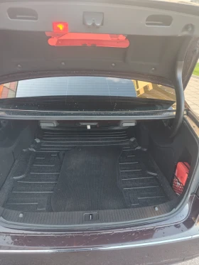 Mercedes-Benz E 220 Авангард, Топ състояние! , снимка 17