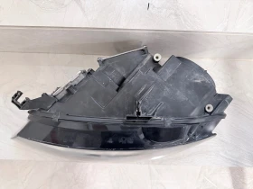 Audi A4 Ляв фар , снимка 4
