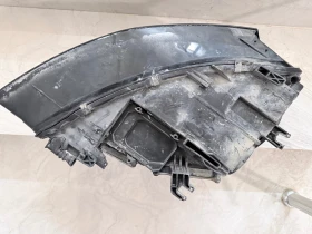 Audi A4 Ляв фар , снимка 3