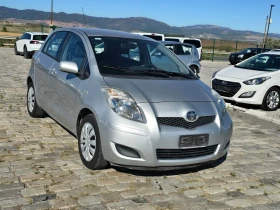 Toyota Yaris 1.33VVTi 101кс 6 скорости 82000 км., снимка 1