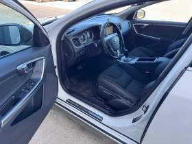 Volvo V60 AVTOMAT EVRO 5 B - 5200 € / 10170.32 лв. - 80428384 11