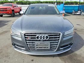������ Audi S8