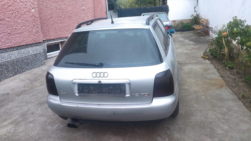 Audi A4 1.9 TdI, снимка 5 - Автомобили и джипове - 48611674