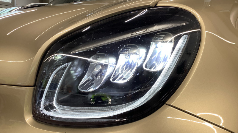 Smart Fortwo EQ Cabrio Gold Exlusive LED, снимка 12 - Автомобили и джипове - 46146709