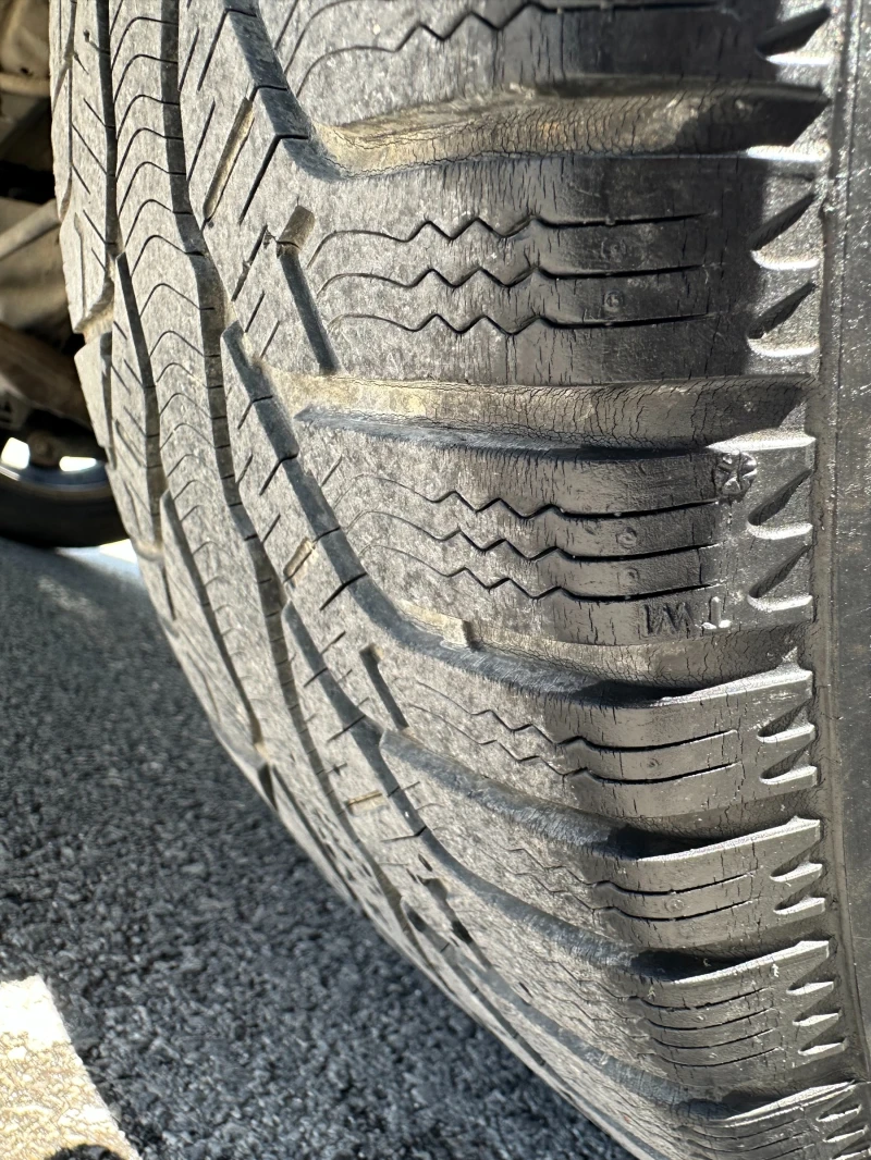 Subaru Forester 2.0 GPL 4X4 НОВ ВНОС, снимка 15 - Автомобили и джипове - 50706573