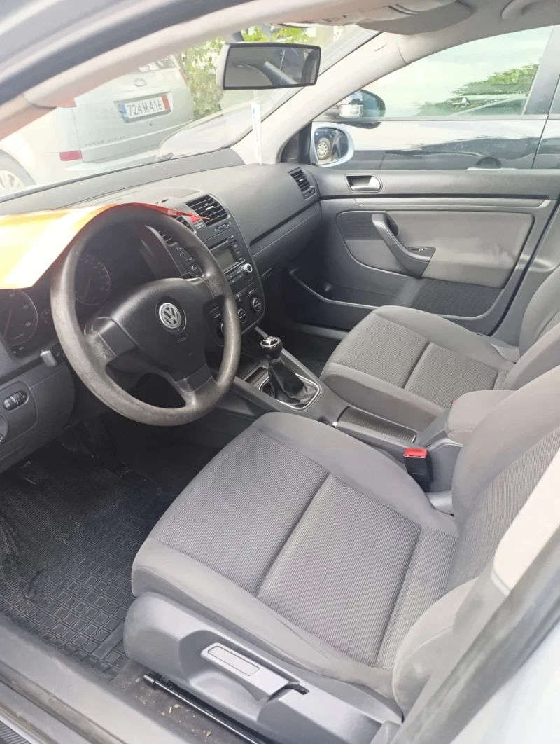 VW Golf, снимка 14 - Автомобили и джипове - 51182041