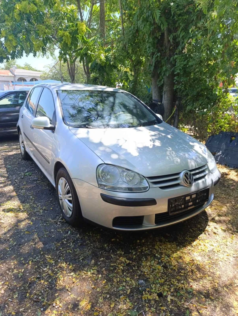 VW Golf, снимка 2 - Автомобили и джипове - 51182041
