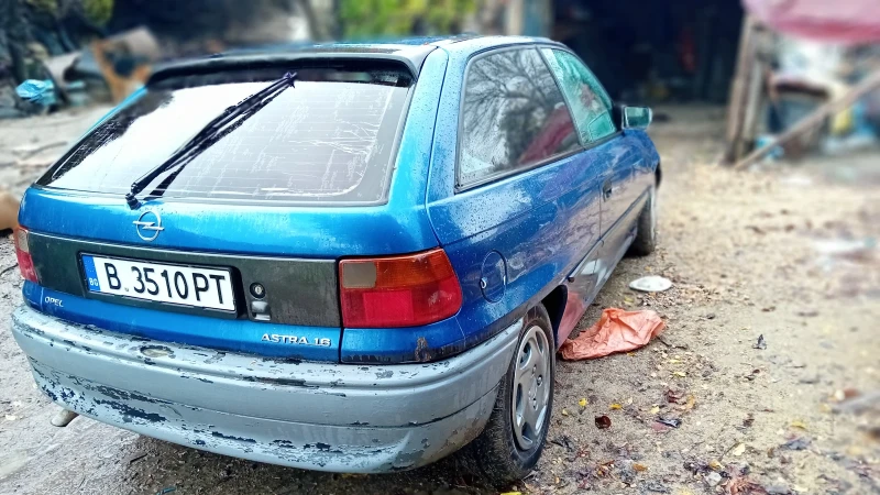 Opel Astra 1.6 , снимка 3 - Автомобили и джипове - 52593041