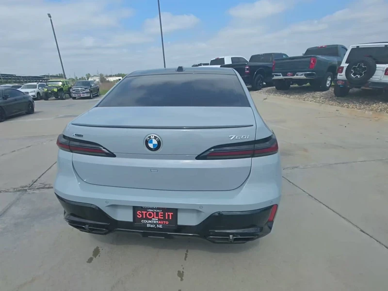 BMW 760 I / XDRIVE / FULL MAXX / , снимка 3 - Автомобили и джипове - 52655466