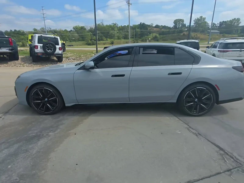 BMW 760 I / XDRIVE / FULL MAXX / , снимка 4 - Автомобили и джипове - 52655466