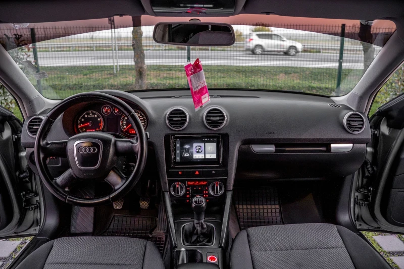 Audi A3 1.8TFSI, снимка 9 - Автомобили и джипове - 52830348