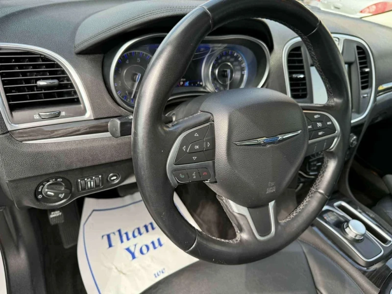 Chrysler 300c * Limited * CARFAX * ЦЕНА ДО БГ, снимка 15 - Автомобили и джипове - 53257764