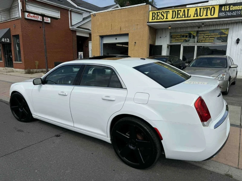 Chrysler 300c * Limited * CARFAX * ЦЕНА ДО БГ, снимка 5 - Автомобили и джипове - 53257764
