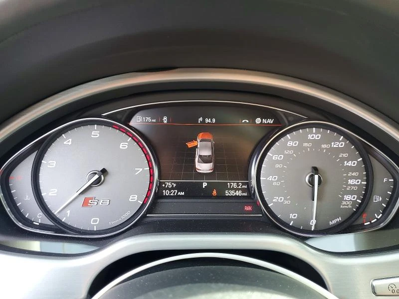 Audi S8 4.0 V8| BANG&OLUFSEN| DISTR| ОБДУХ| , снимка 9 - Автомобили и джипове - 54360217