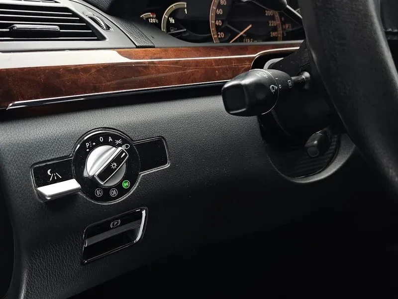 Mercedes-Benz S 500, снимка 17 - Автомобили и джипове - 55783567