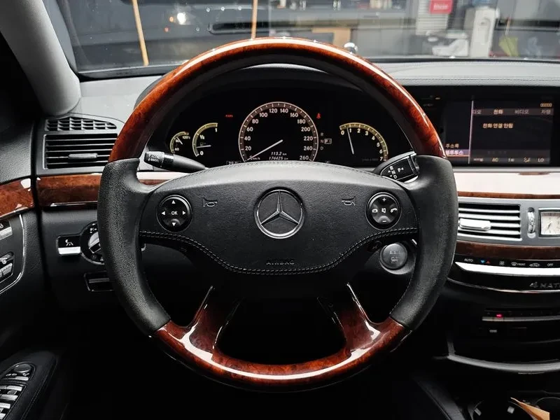 Mercedes-Benz S 500, снимка 13 - Автомобили и джипове - 55783567