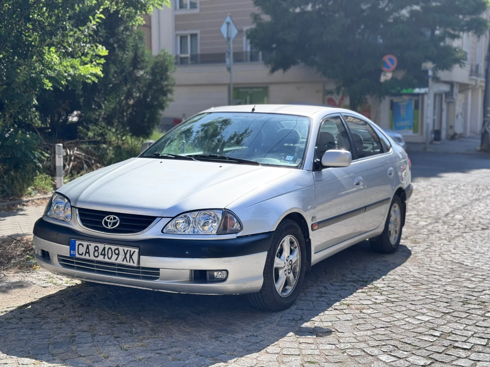 Toyota Avensis D4D, снимка 1