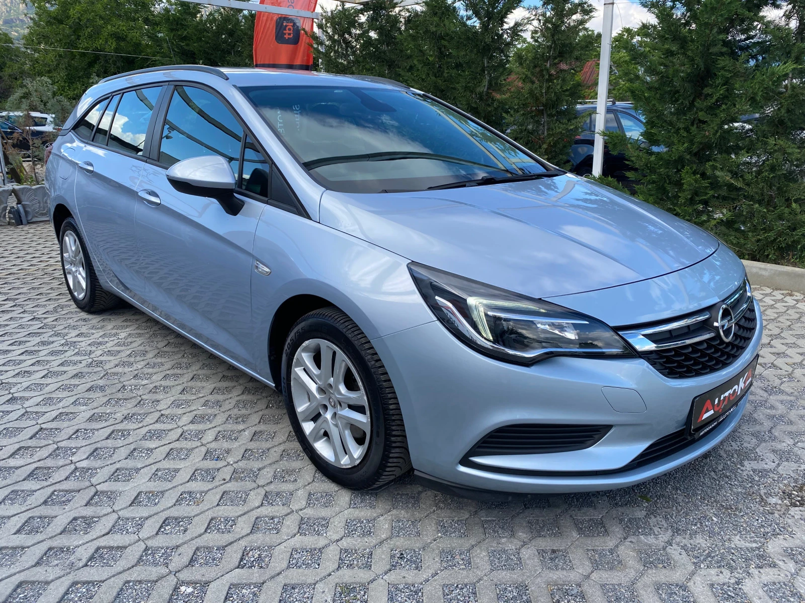 Opel Astra 1.6D-136кс= 6скорости= Start/stop= Led= Euro 6b - изображение 2