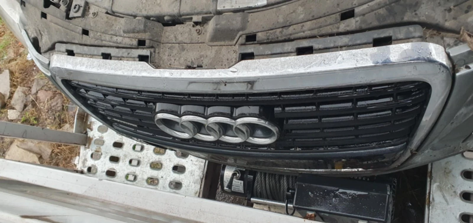 Audi A8 3.0TDI-233КОНЯ= ЧЕРЕН САЛОН ТОП САМО НА ЧАСТИ, снимка 16 - Автомобили и джипове - 53815102