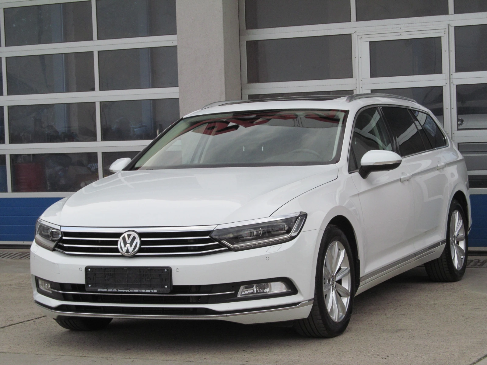 VW Passat 2.0TDI/HIGHLINE/AUTOMATIC/  | Mobile.bg   1