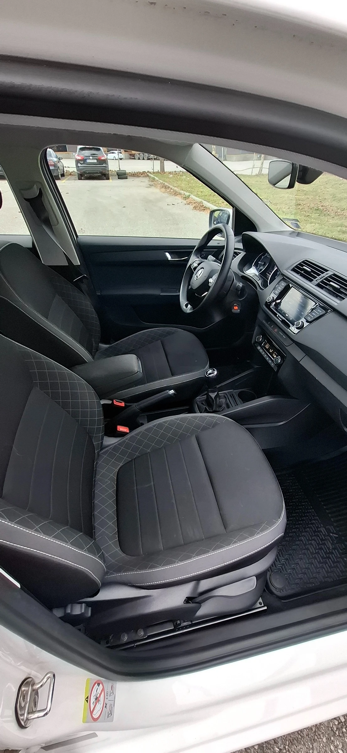Skoda Fabia  - изображение 6