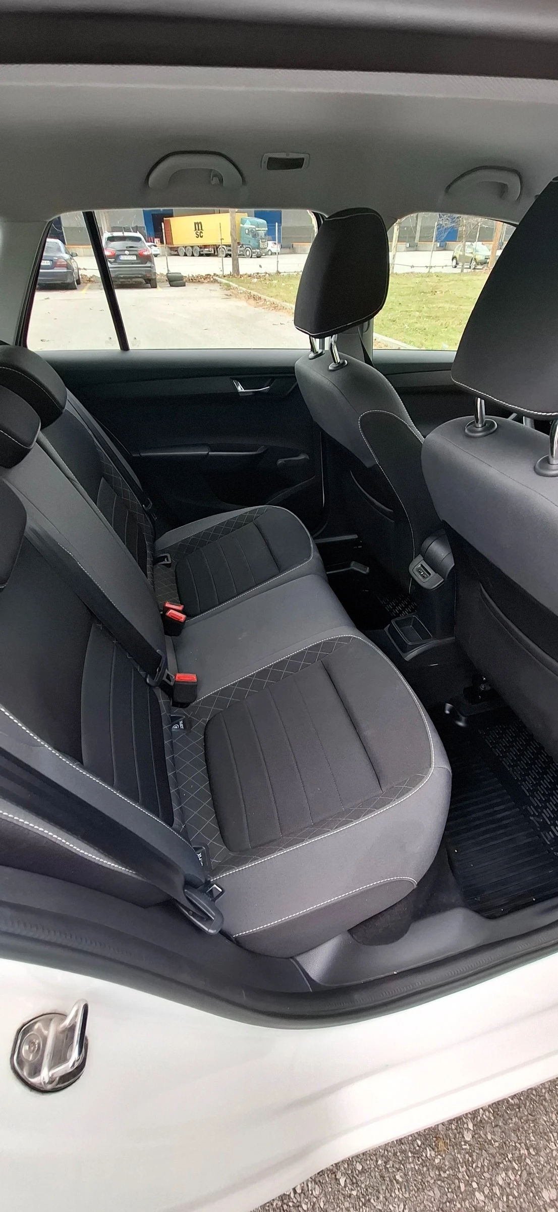 Skoda Fabia  - изображение 7